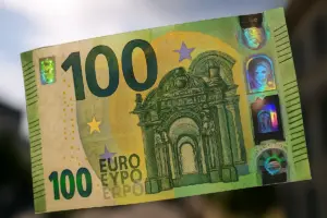 100 euro falsi: come riconoscerli e cosa fare